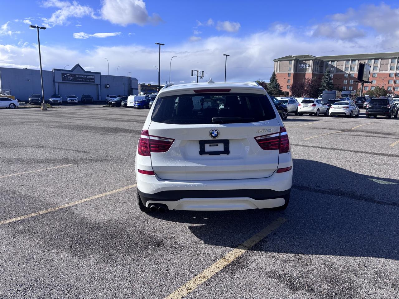 2016 BMW X3 xDrive28i Photo