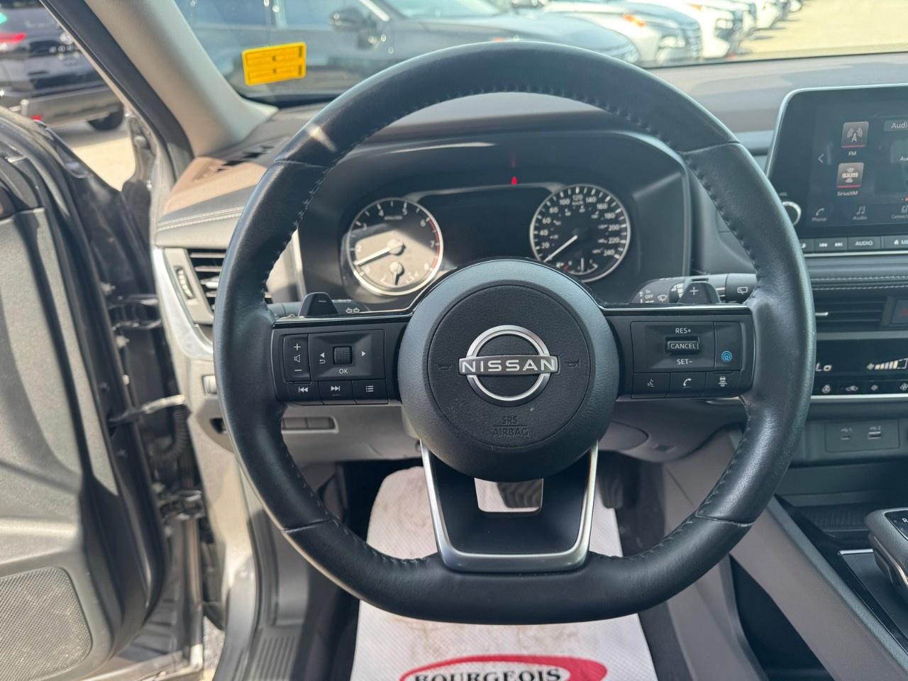 2023 Nissan Rogue AWD SV Photo