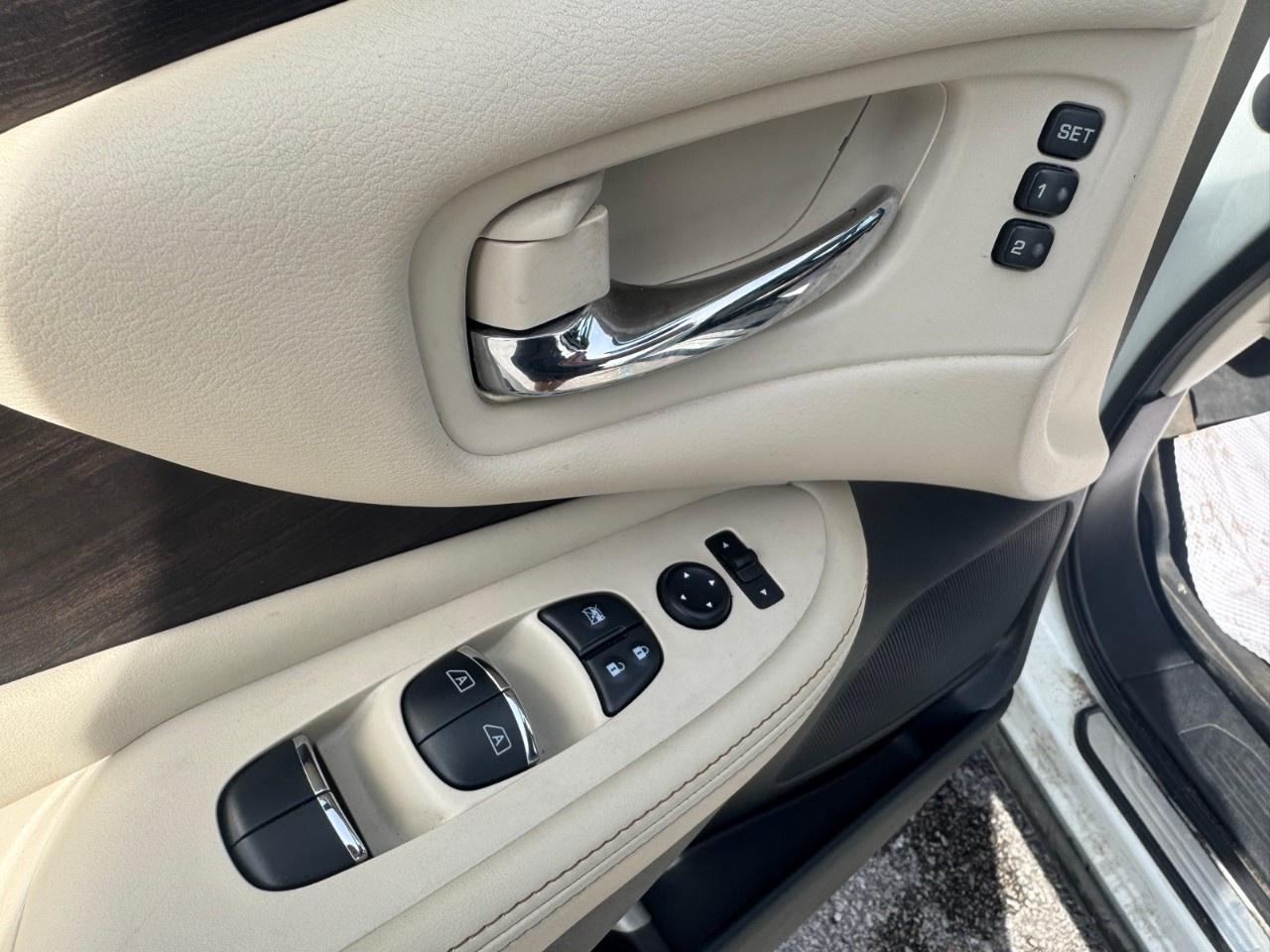 2024 Nissan Murano AWD PLATINUM Photo