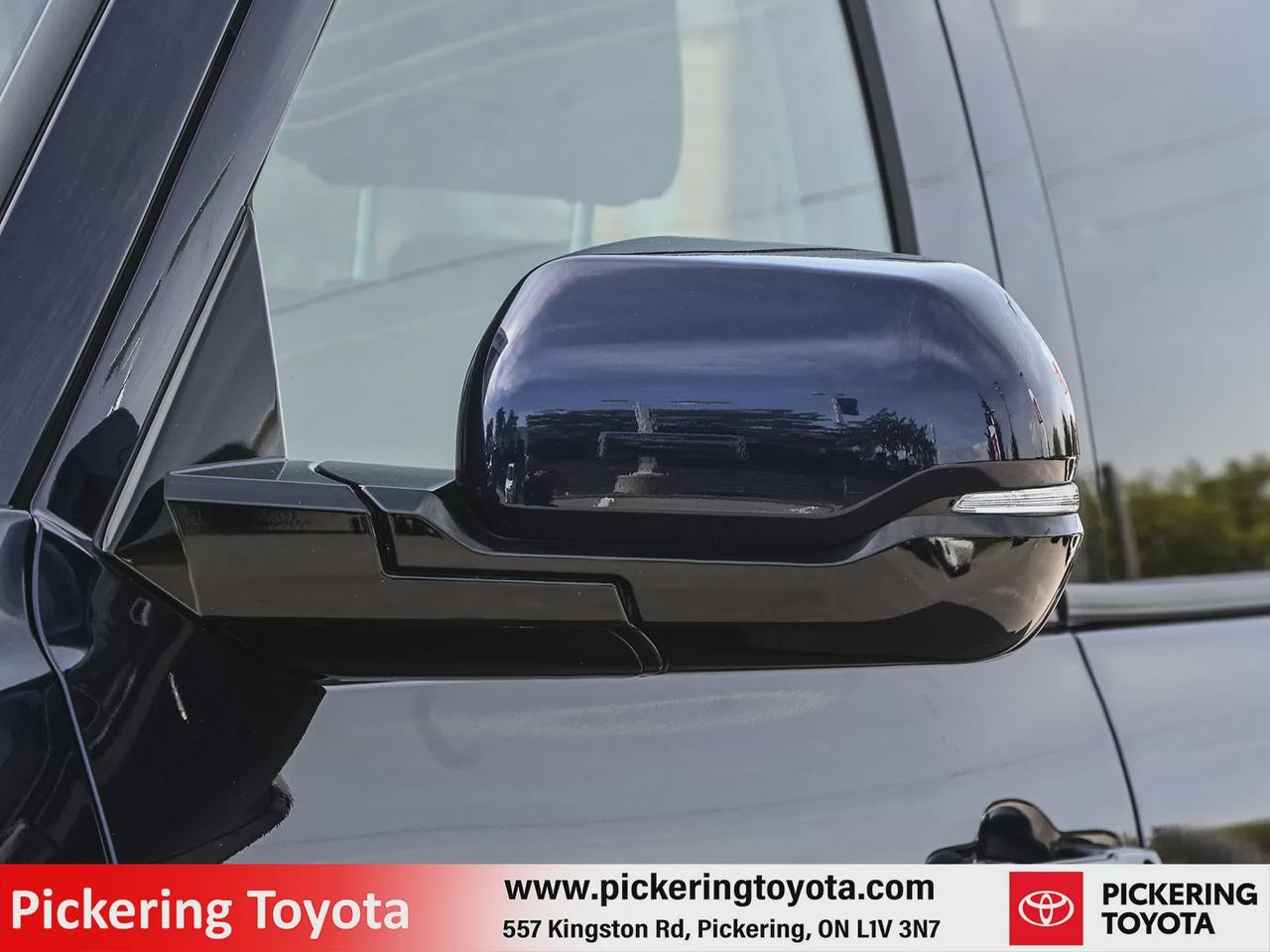 2024 Toyota Tundra SR5 TRD OFF ROAD Photo2