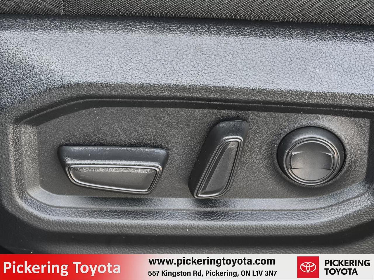 2024 Toyota Tundra SR5 TRD OFF ROAD Photo