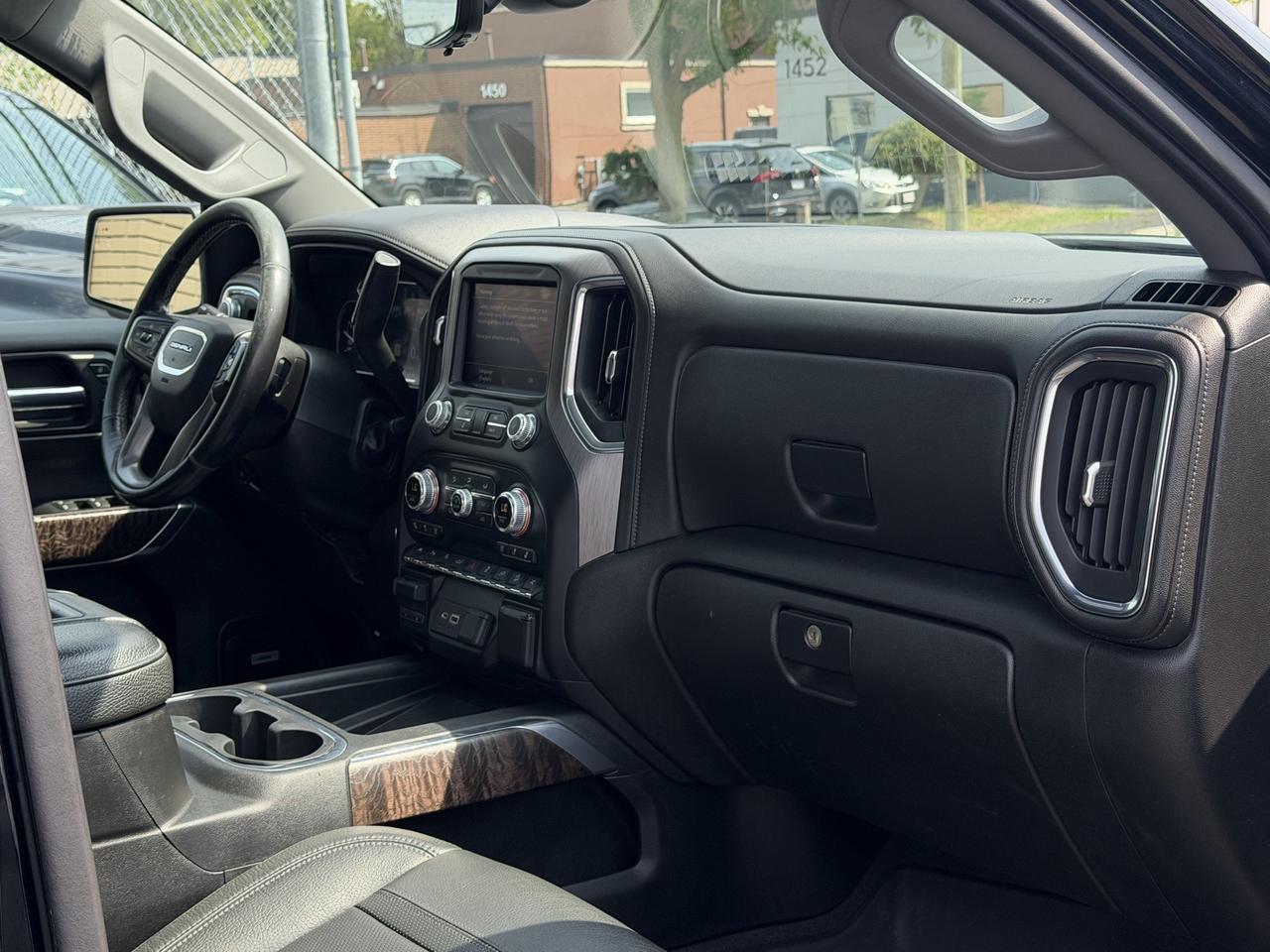 2019 GMC Sierra 1500 Denali Ultimate, 6.2L, 4x4, Sunroof Photo
