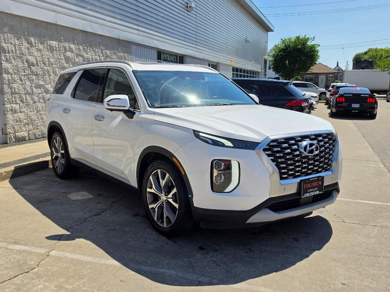 2021 Hyundai PALISADE LUXURY-AWD-8 PASSENGER-LEATHER-SUNROOF-LOADED Photo
