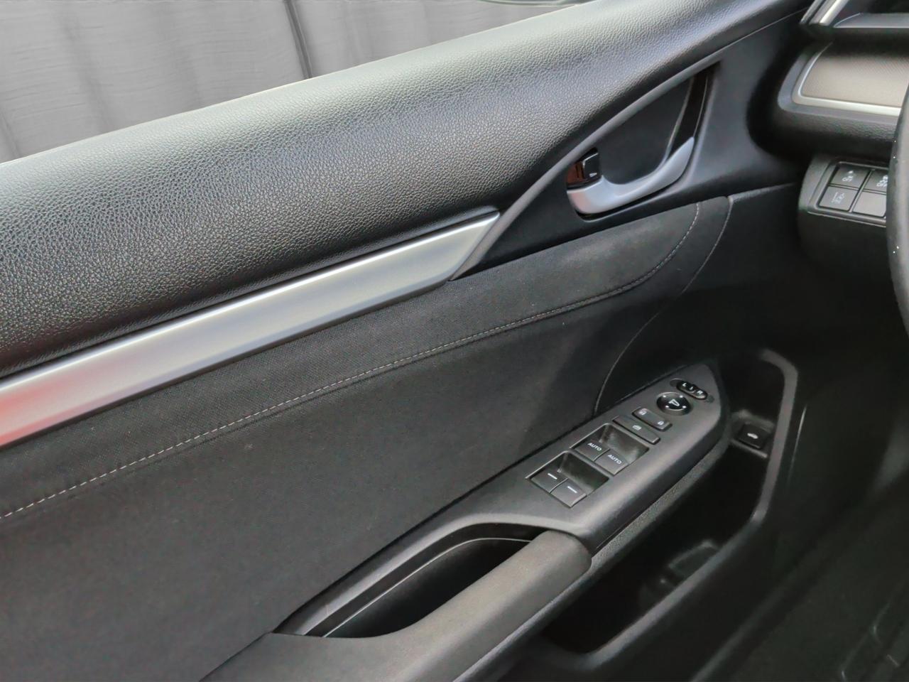 2019 Honda Civic EX CVT Photo