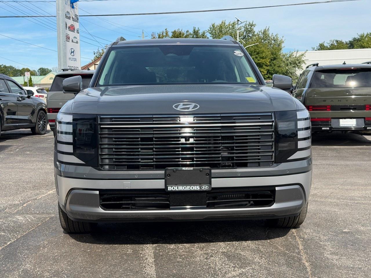2027 Hyundai Palisade Hybrid Luxury 7-Passenger AWD Photo