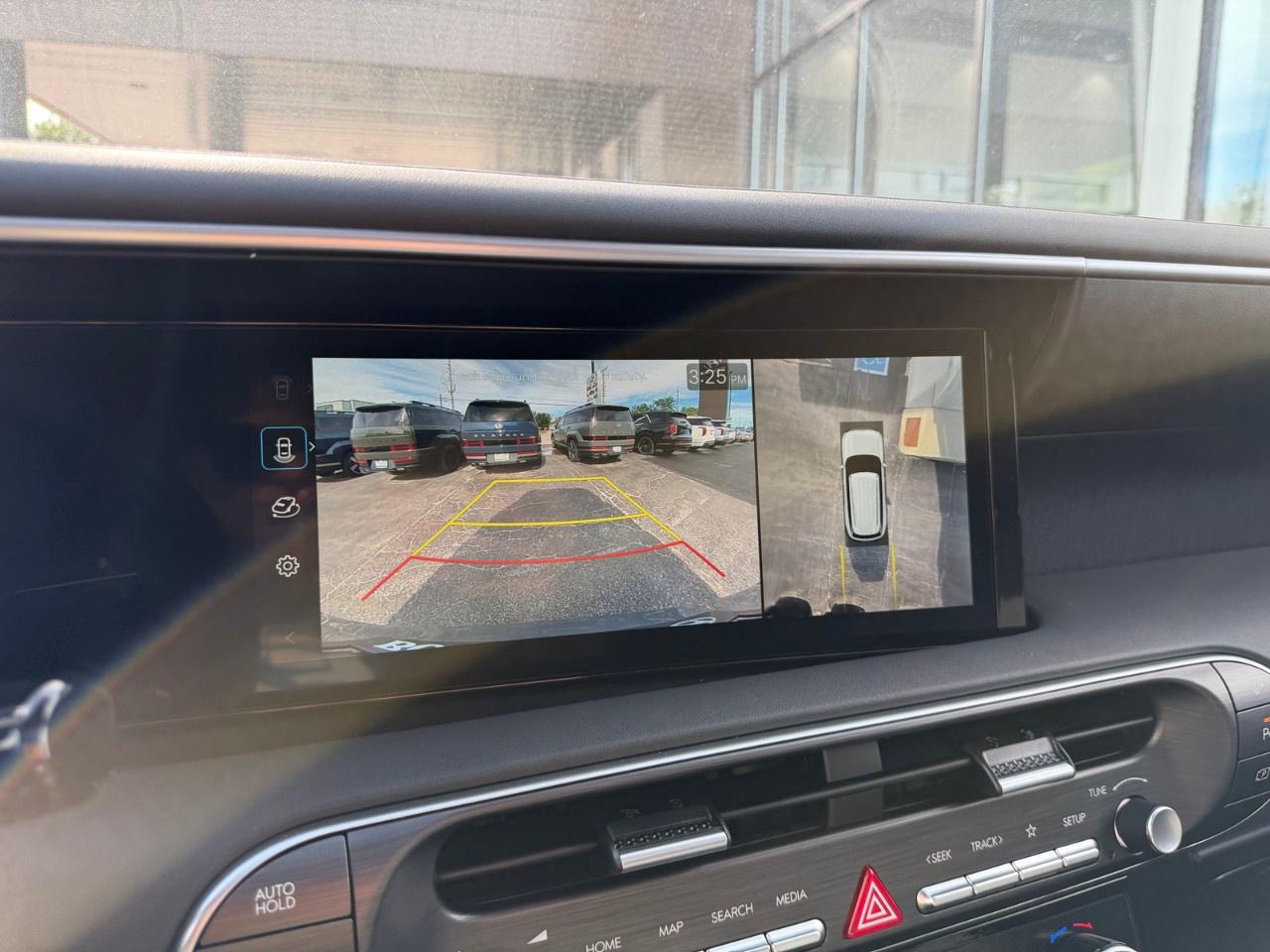 2027 Hyundai Palisade Hybrid Luxury 7-Passenger AWD Photo