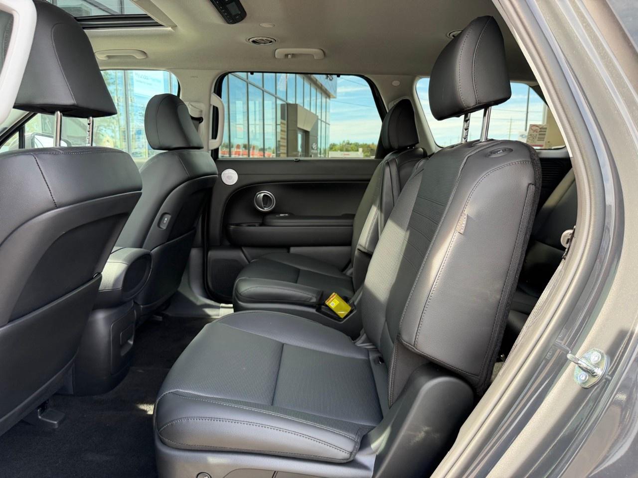 2027 Hyundai Palisade Hybrid Luxury 7-Passenger AWD Photo