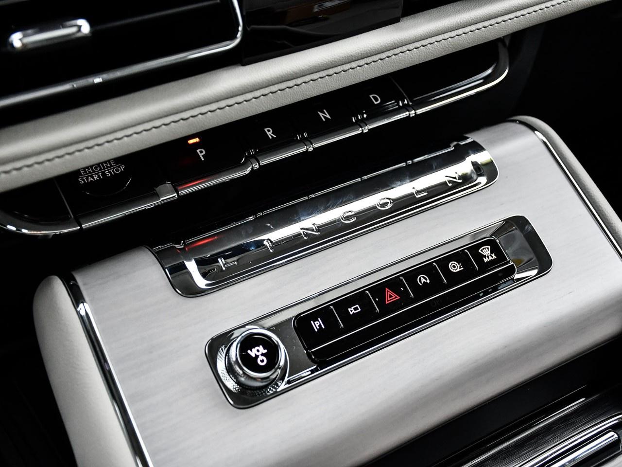 2026 Lincoln Aviator Reserve AWD Photo