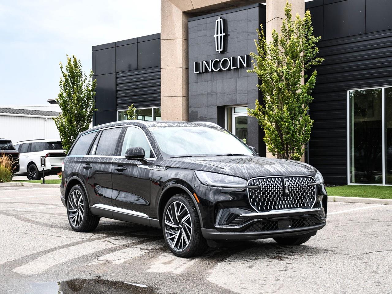 2026 Lincoln Aviator Reserve AWD Photo