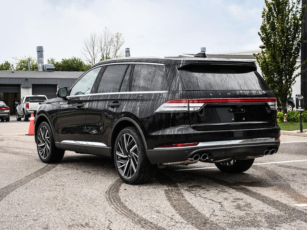 2026 Lincoln Aviator Reserve AWD Photo