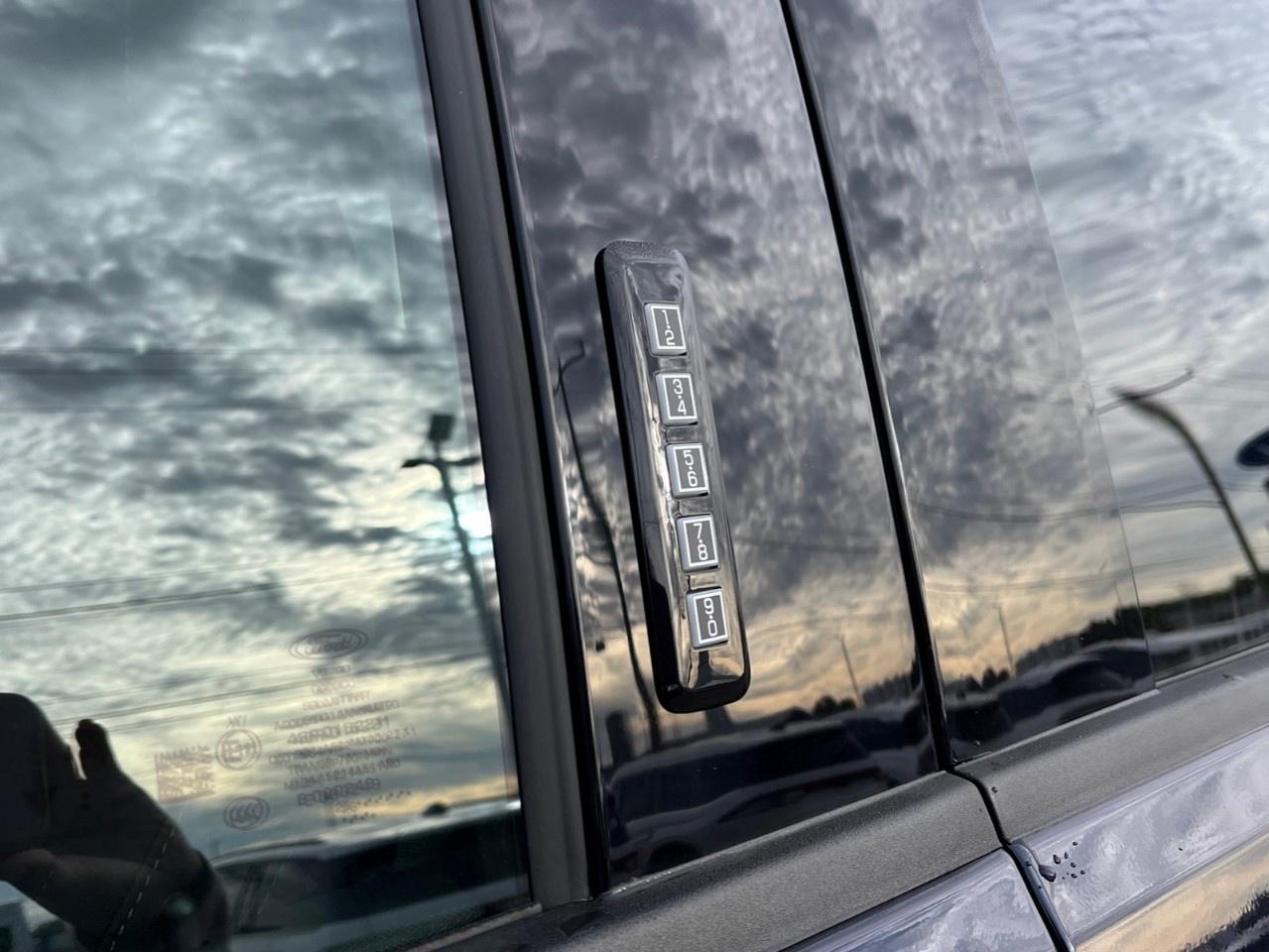 2026 Ford F-150 XLT 4WD SuperCrew 5.5' Box Photo