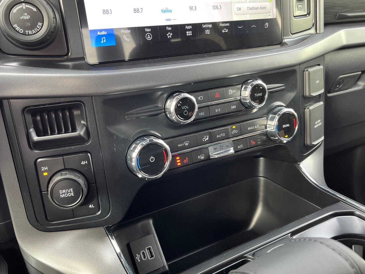 2026 Ford F-150 XLT 4WD SuperCrew 5.5' Box Photo