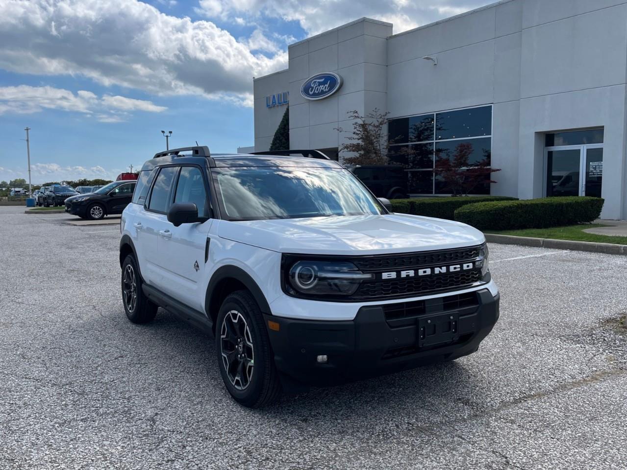 2026 Ford Bronco Sport Outer Banks Photo
