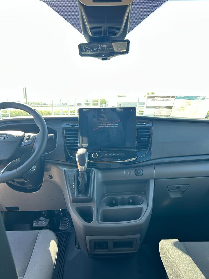 2026 Ford Transit Passenger Wagon XLT T-350 148 Med Roof  AWD 302A Photo
