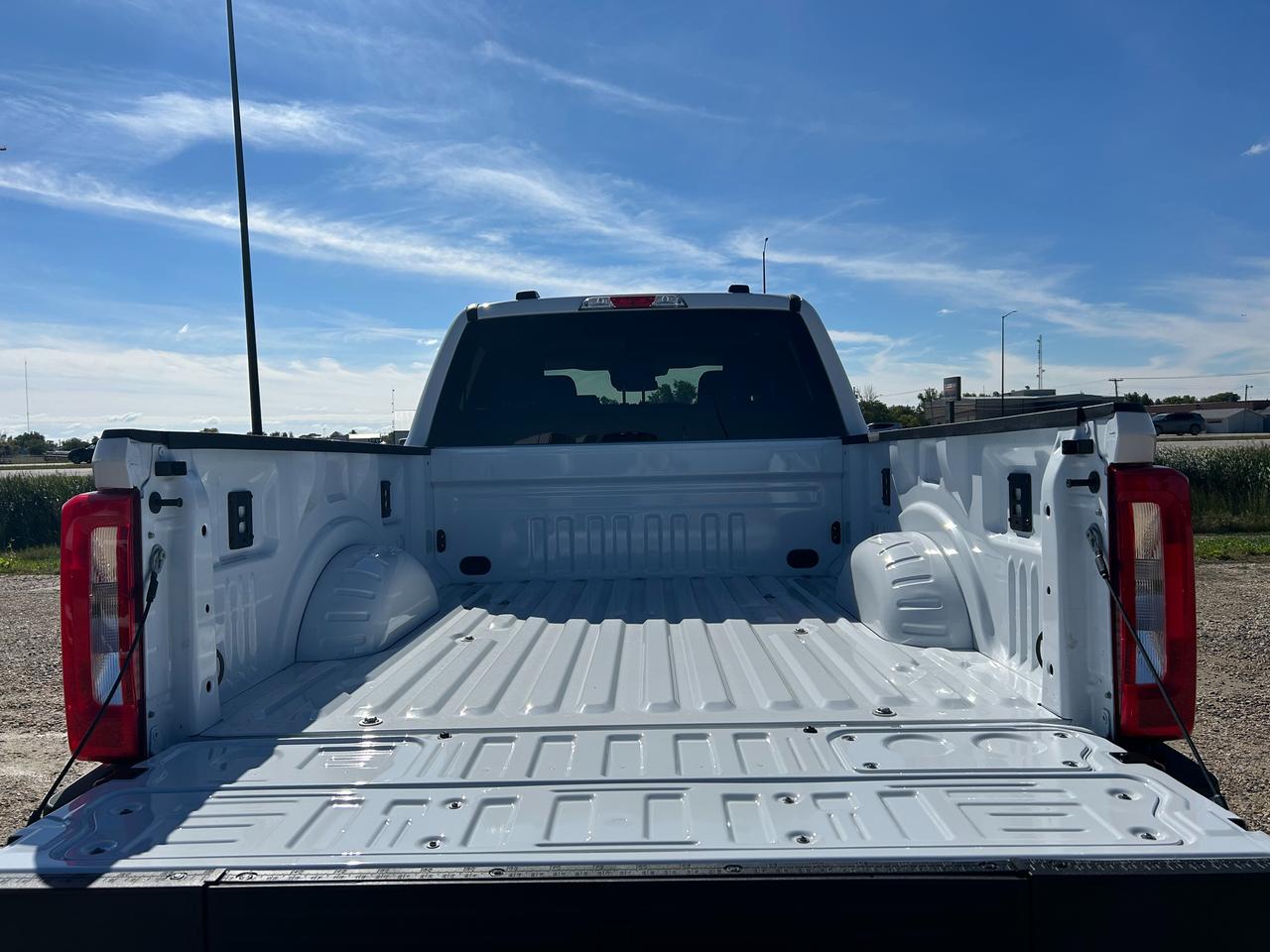 2027 Ford F-250 Super Duty SRW XLT 4WD Crew Cab 6.75' Box 603A Photo