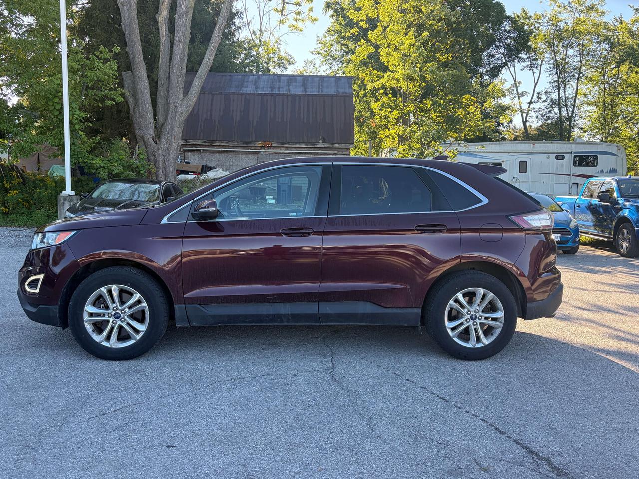 2017 Ford Edge SEL 4dr  AWD Photo1