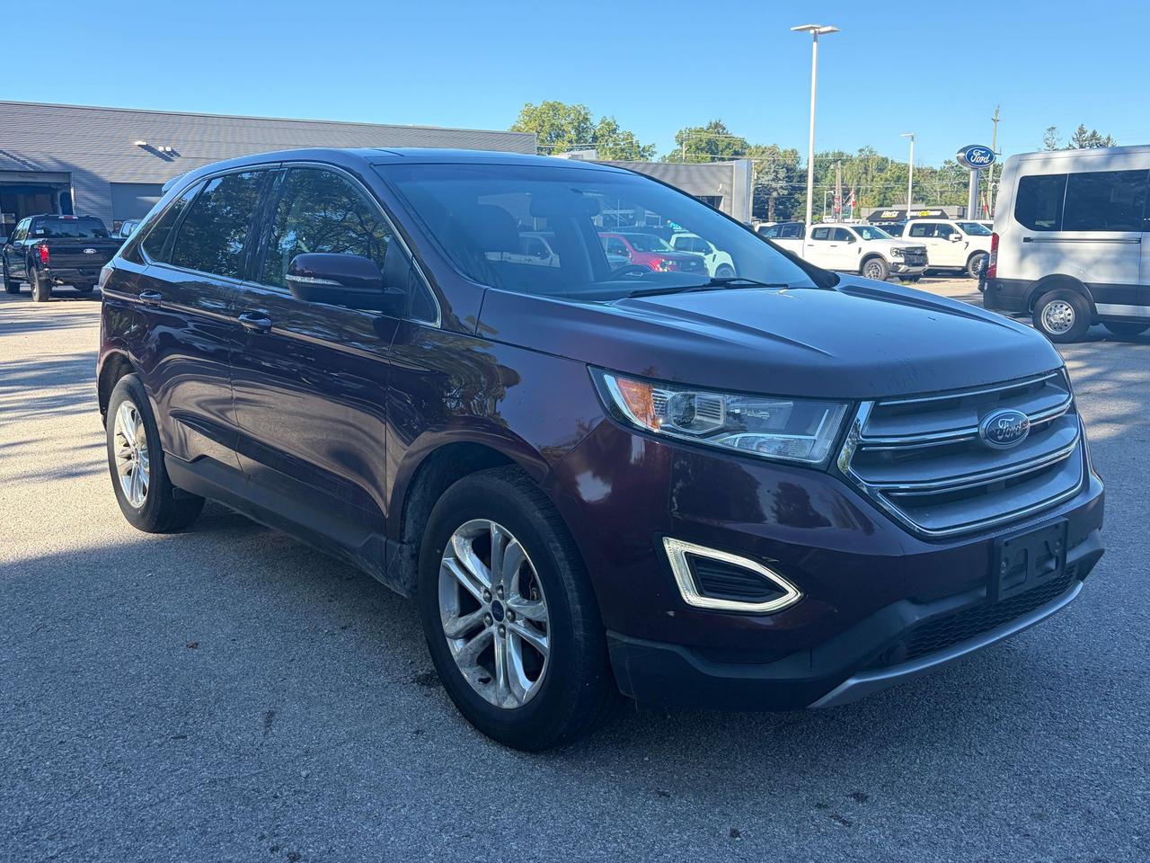 2017 Ford Edge SEL 4dr  AWD Photo
