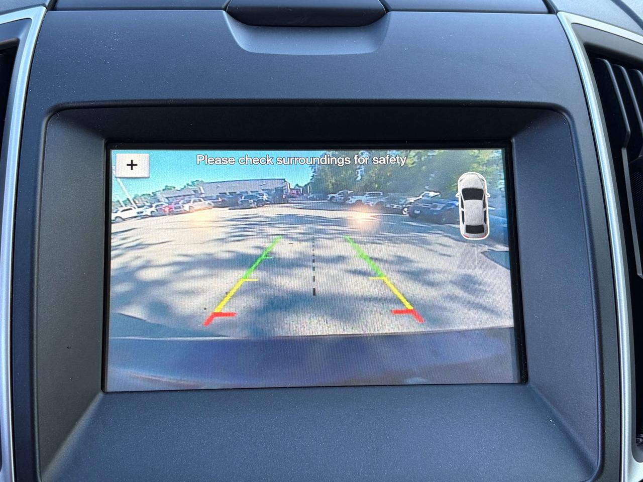 2017 Ford Edge SEL 4dr  AWD Photo
