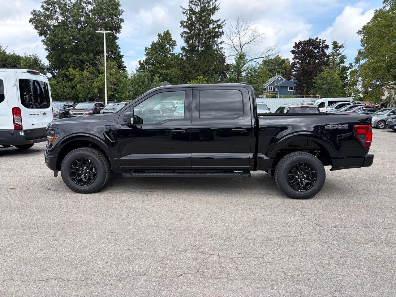 2026 Ford F-150 XLT 4WD SuperCrew 5.5' Box Photo1