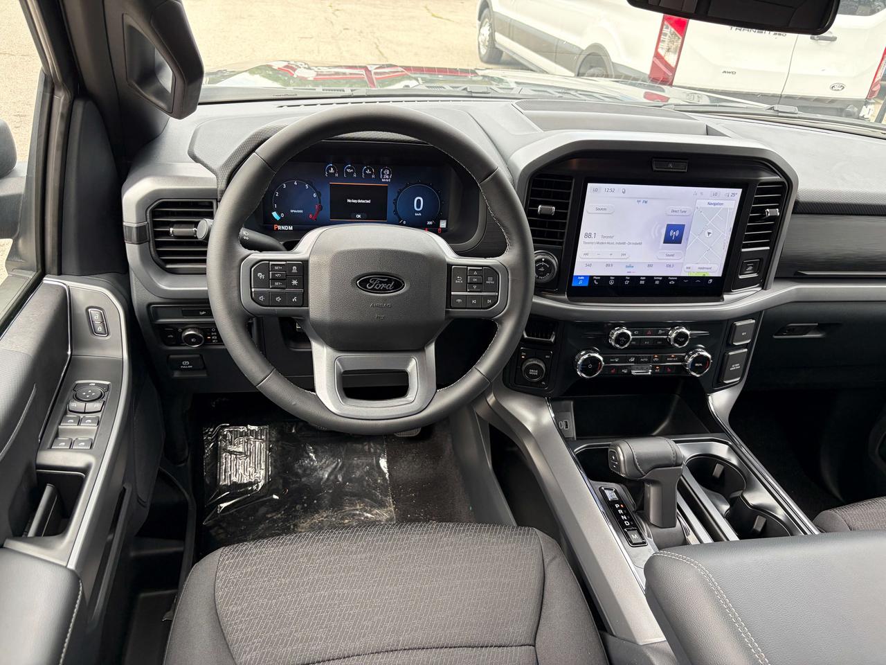 2026 Ford F-150 XLT 4WD SuperCrew 5.5' Box Photo
