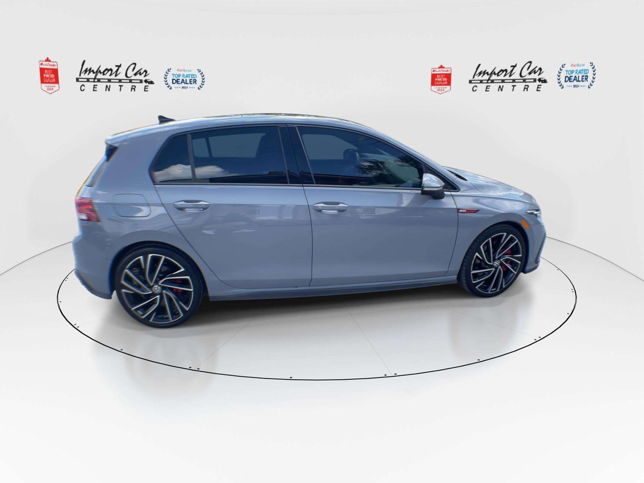 2024 Volkswagen Golf GTI Performance PERFORMANCE, RAIL TO RAIL ROOF, HEADS UP, HARMAN KARDON, NAVI, LEATHER, PANO. ROOF, BLIS, HTD. & VEN Photo