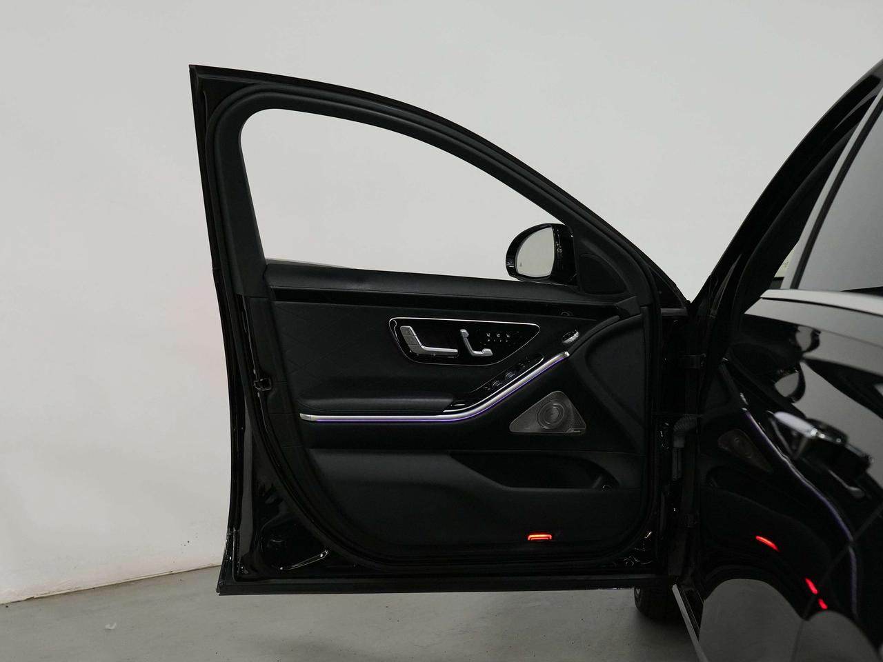 2021 Mercedes-Benz S-Class 500 | EXCLUSIVE & PREMIUM | REAR SEATING Photo