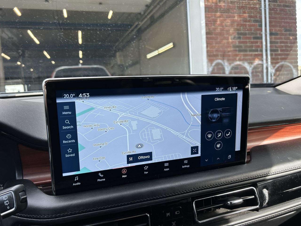2022 Lincoln Nautilus RESERVE AWD | 335HP TURBO | LEATHER | PANO ROOF Photo3