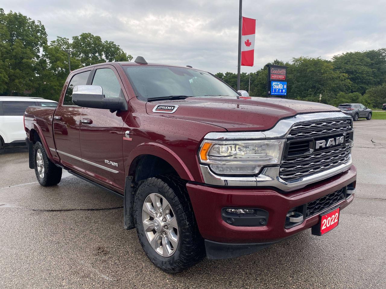 2022 RAM 2500 LIMITED, HEAVY DUTY, DIESEL, CLEAN CARFAX, 6.7L! - Photo #2