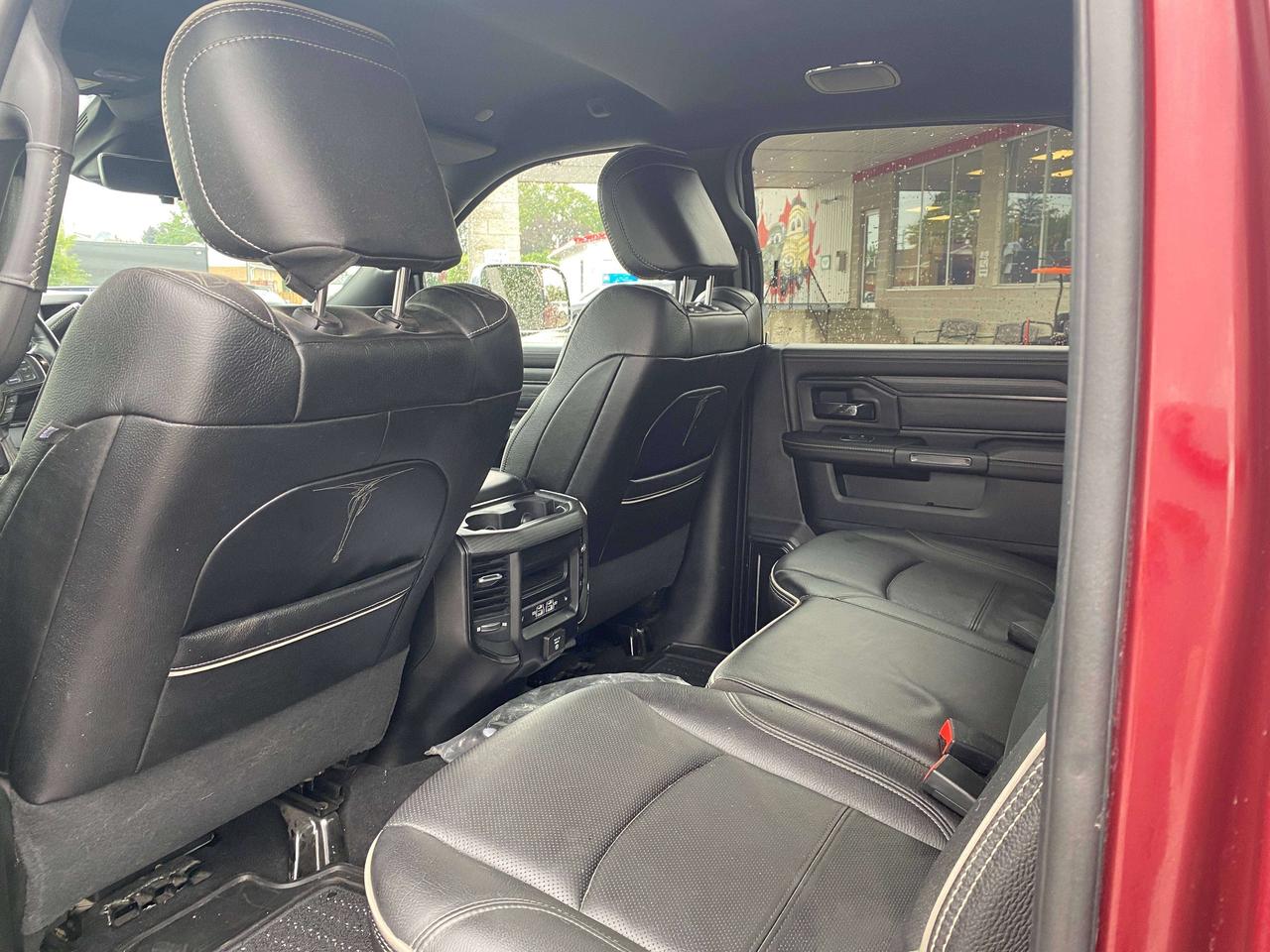 2022 RAM 2500 LIMITED, HEAVY DUTY, DIESEL, CLEAN CARFAX, 6.7L! Photo