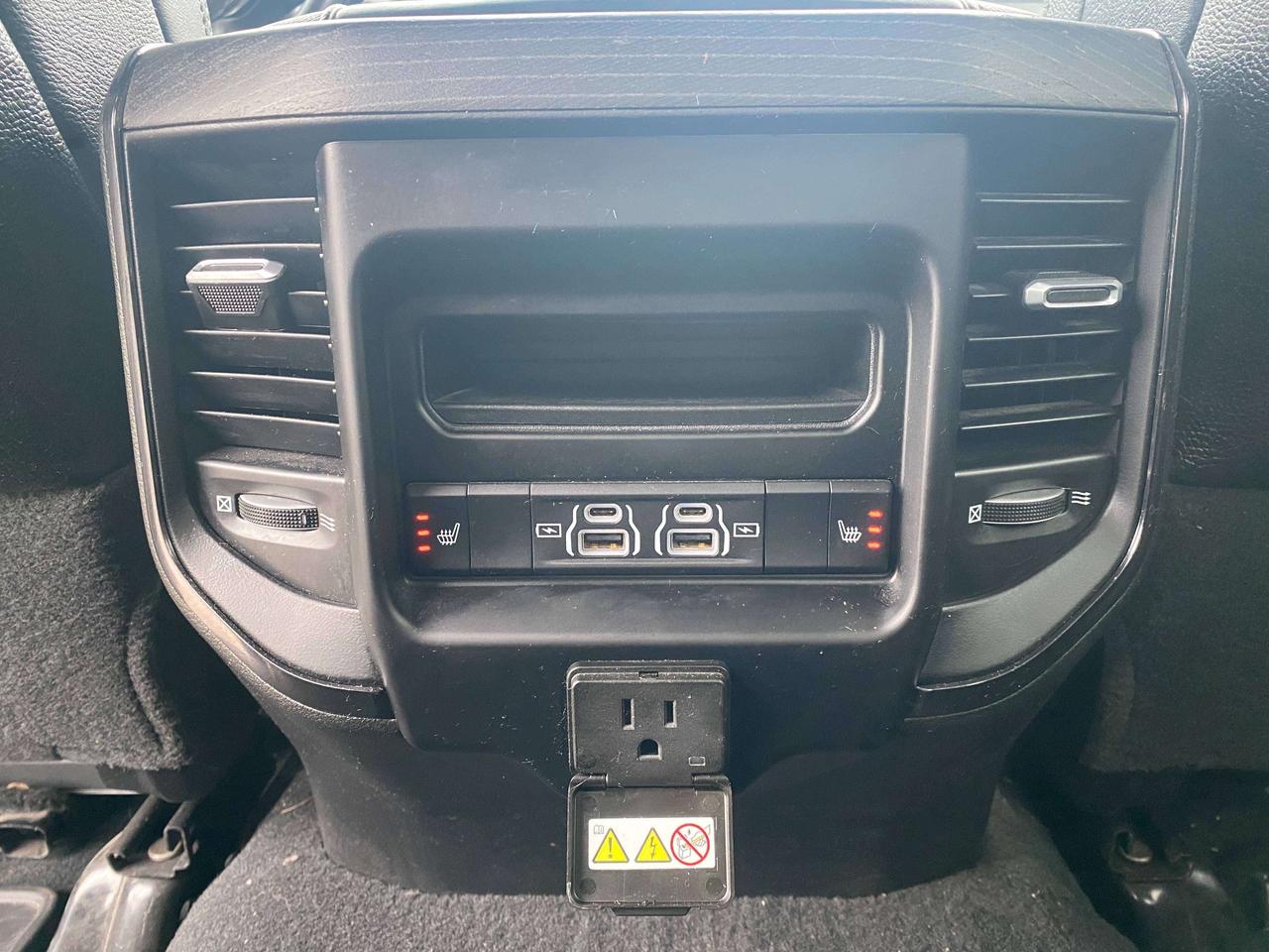 2022 RAM 2500 LIMITED, HEAVY DUTY, DIESEL, CLEAN CARFAX, 6.7L! - Photo #22
