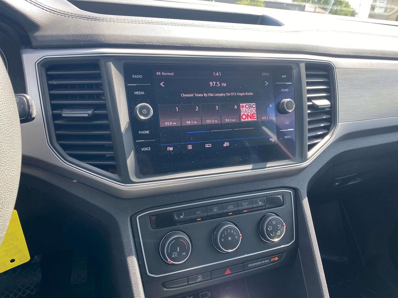 2018 Volkswagen Atlas TRENDLINE, 3.6L, AWD, BACK UP CAMERA! - Photo #13