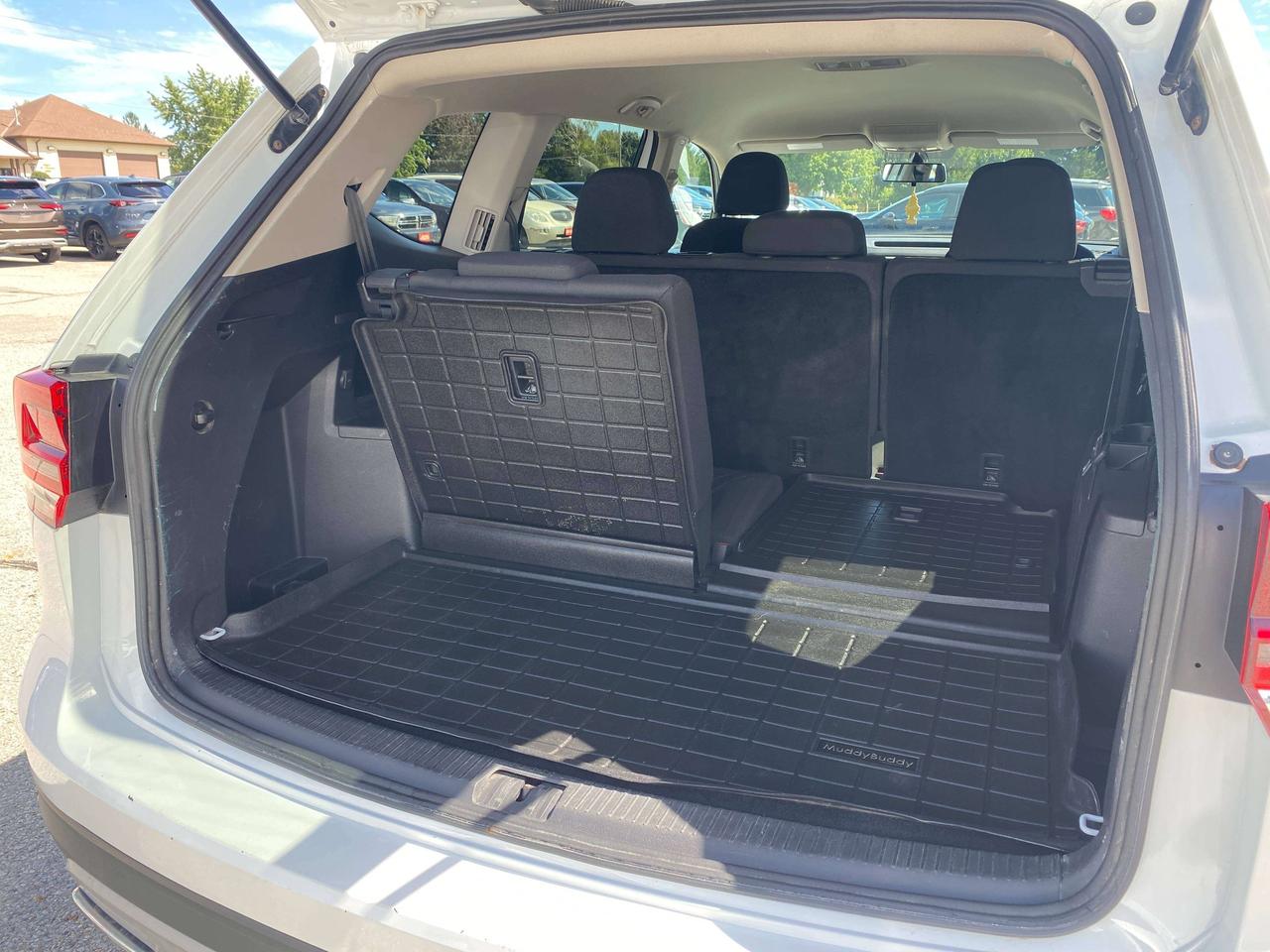 2018 Volkswagen Atlas TRENDLINE, 3.6L, AWD, BACK UP CAMERA! - Photo #19