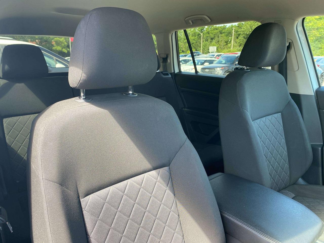2018 Volkswagen Atlas TRENDLINE, 3.6L, AWD, BACK UP CAMERA! - Photo #25