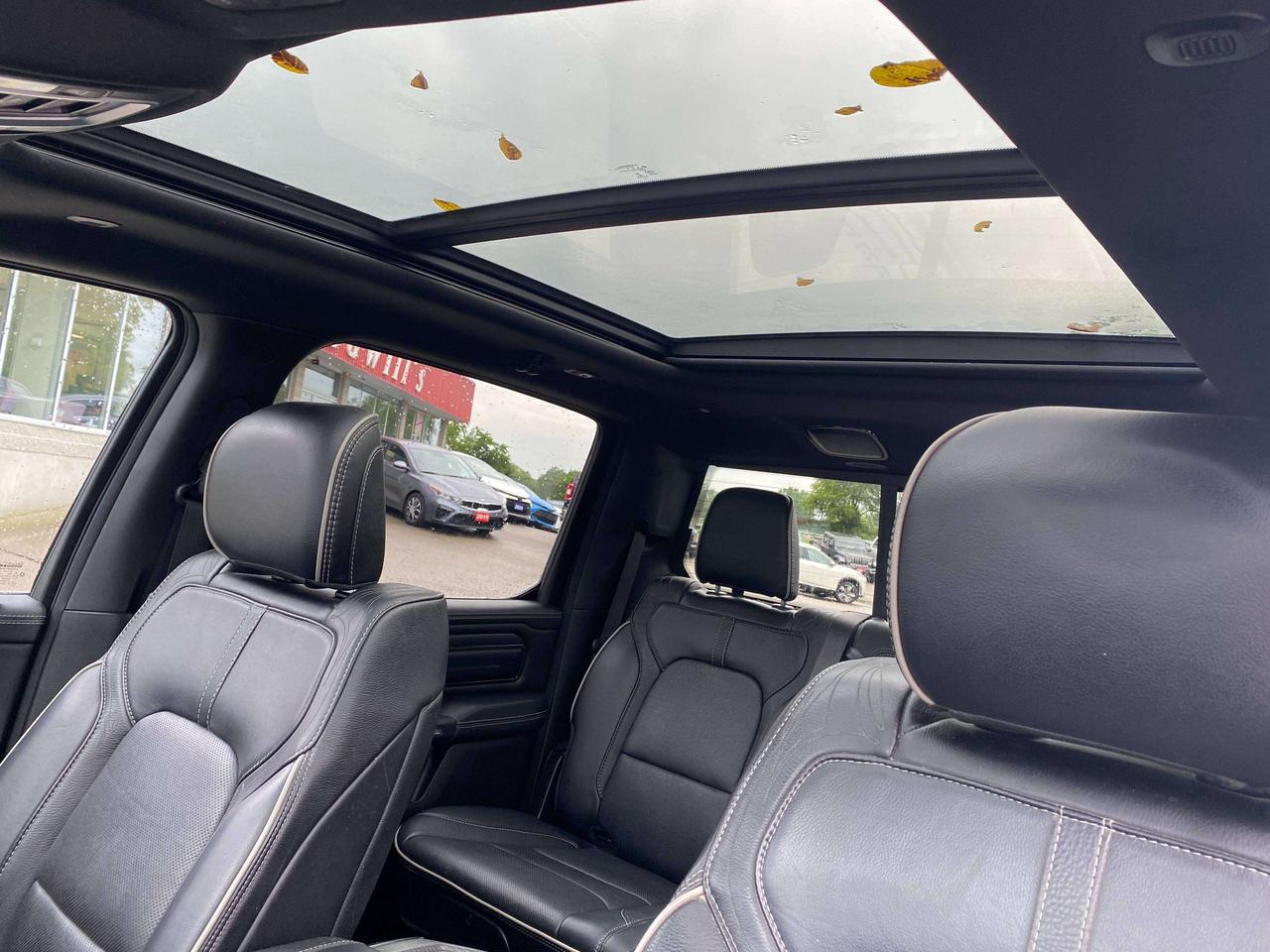 2022 RAM 1500 LIMITED, CLEAN CARFAX, REMOTE START, SUNROOF! - Photo #22
