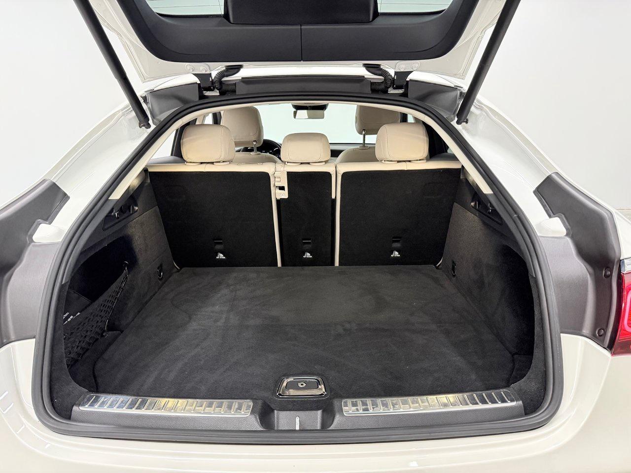 2023 Mercedes-Benz GLC GLC 300 Photo