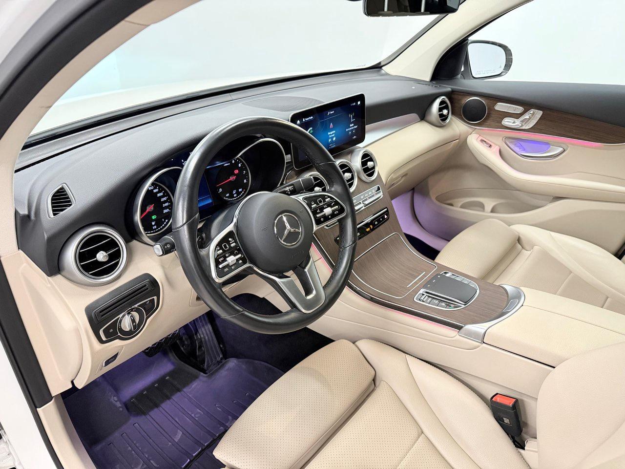 2023 Mercedes-Benz GLC GLC 300 Photo