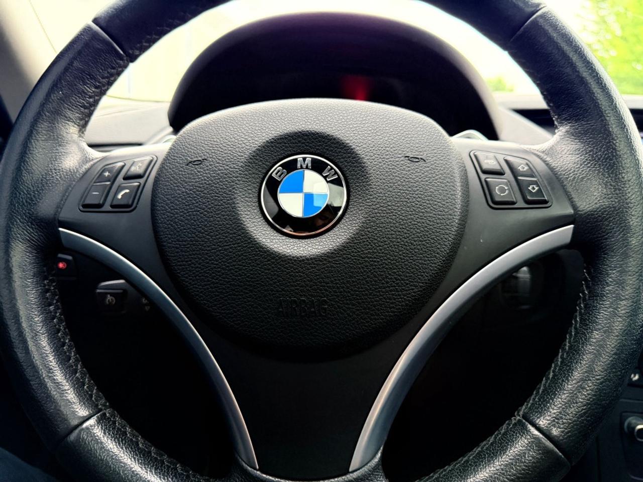 2012 BMW X1 xDrive28i Photo