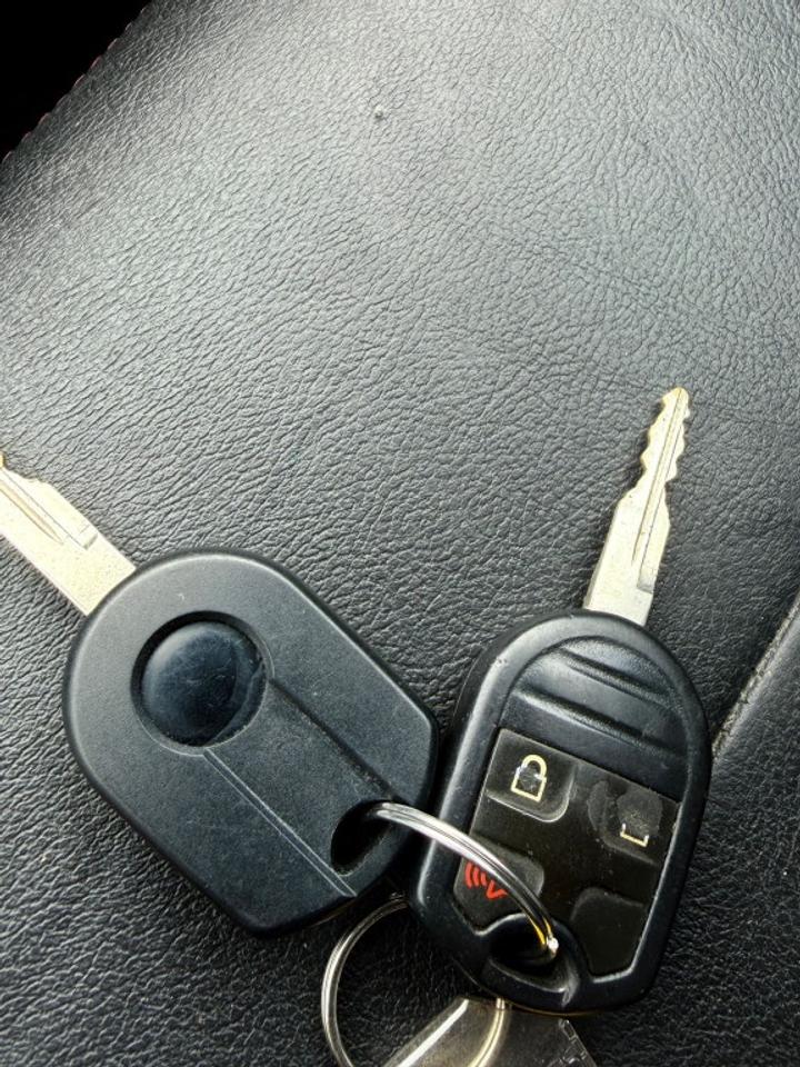 2014 Ford Edge 4dr Automatic Photo