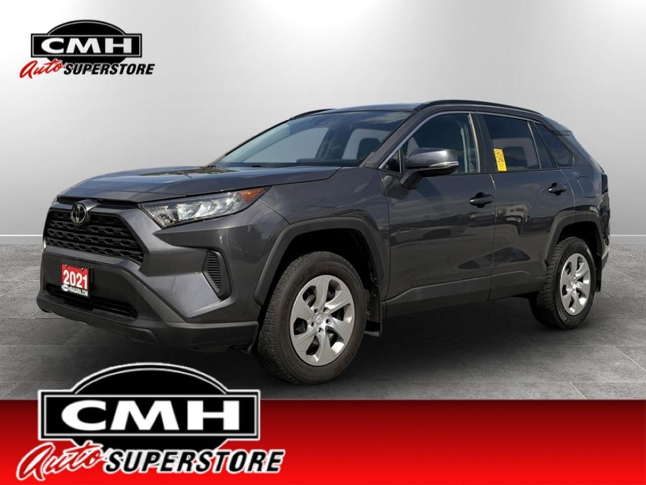 2021 Toyota RAV4 LE  **CLEAN CARFAX** Photo0