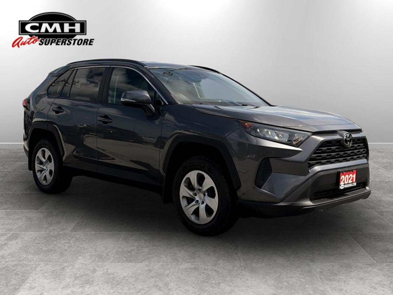2021 Toyota RAV4 LE  **CLEAN CARFAX** Photo