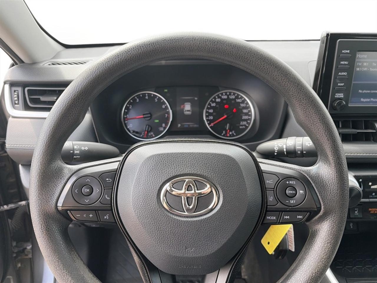 2021 Toyota RAV4 LE  **CLEAN CARFAX** Photo