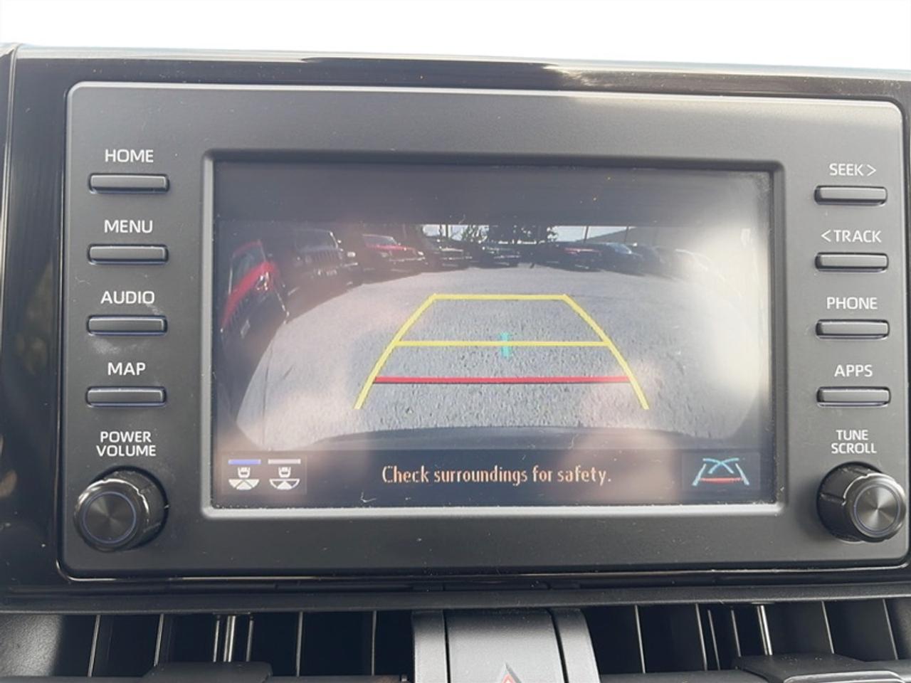 2021 Toyota RAV4 LE  **CLEAN CARFAX** Photo