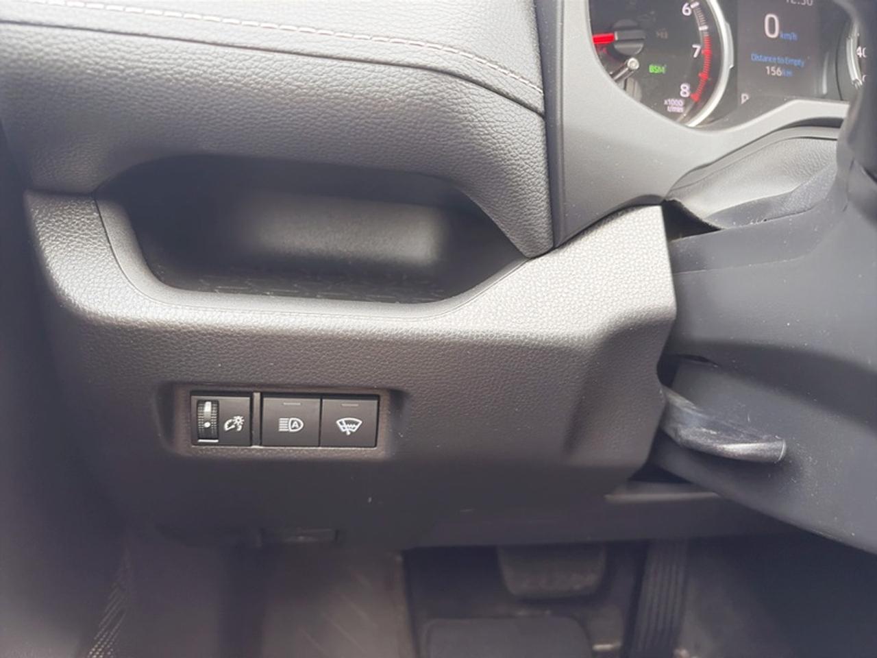 2021 Toyota RAV4 LE  **CLEAN CARFAX** Photo