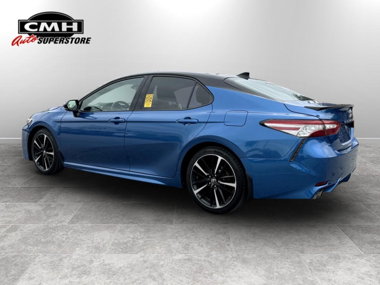 2018 Toyota Camry XSE V6  **V6 ENGINE - LOADED** Photo3