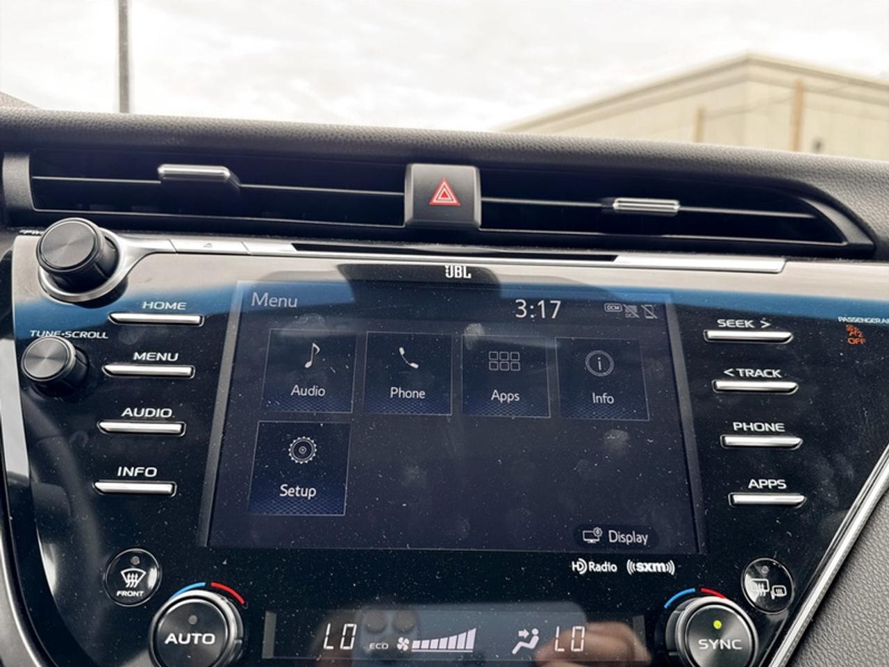 2018 Toyota Camry XSE V6  **V6 ENGINE - LOADED** Photo