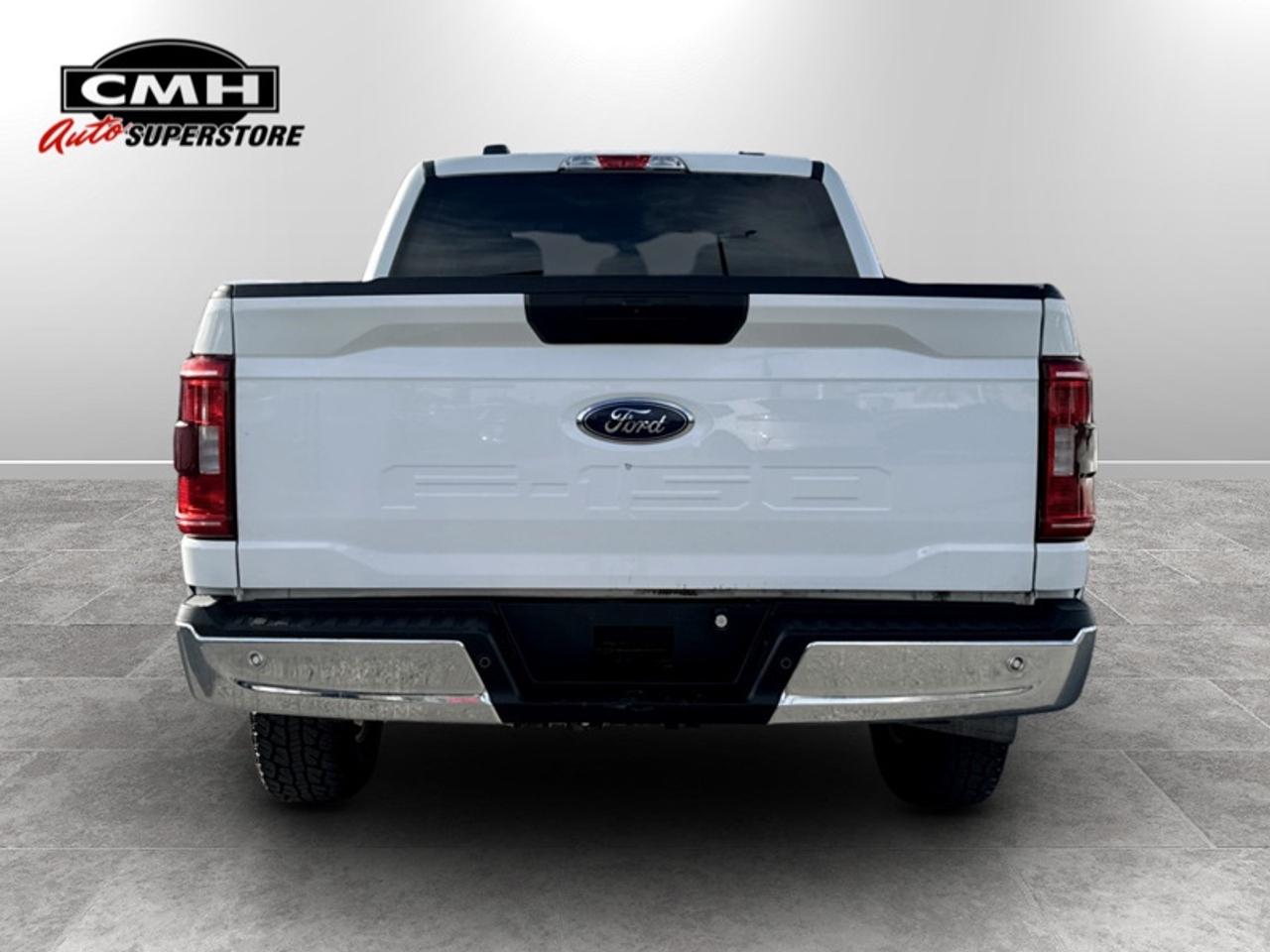 2021 Ford F-150 XLT  **5.0L V8 ENGINE** Photo