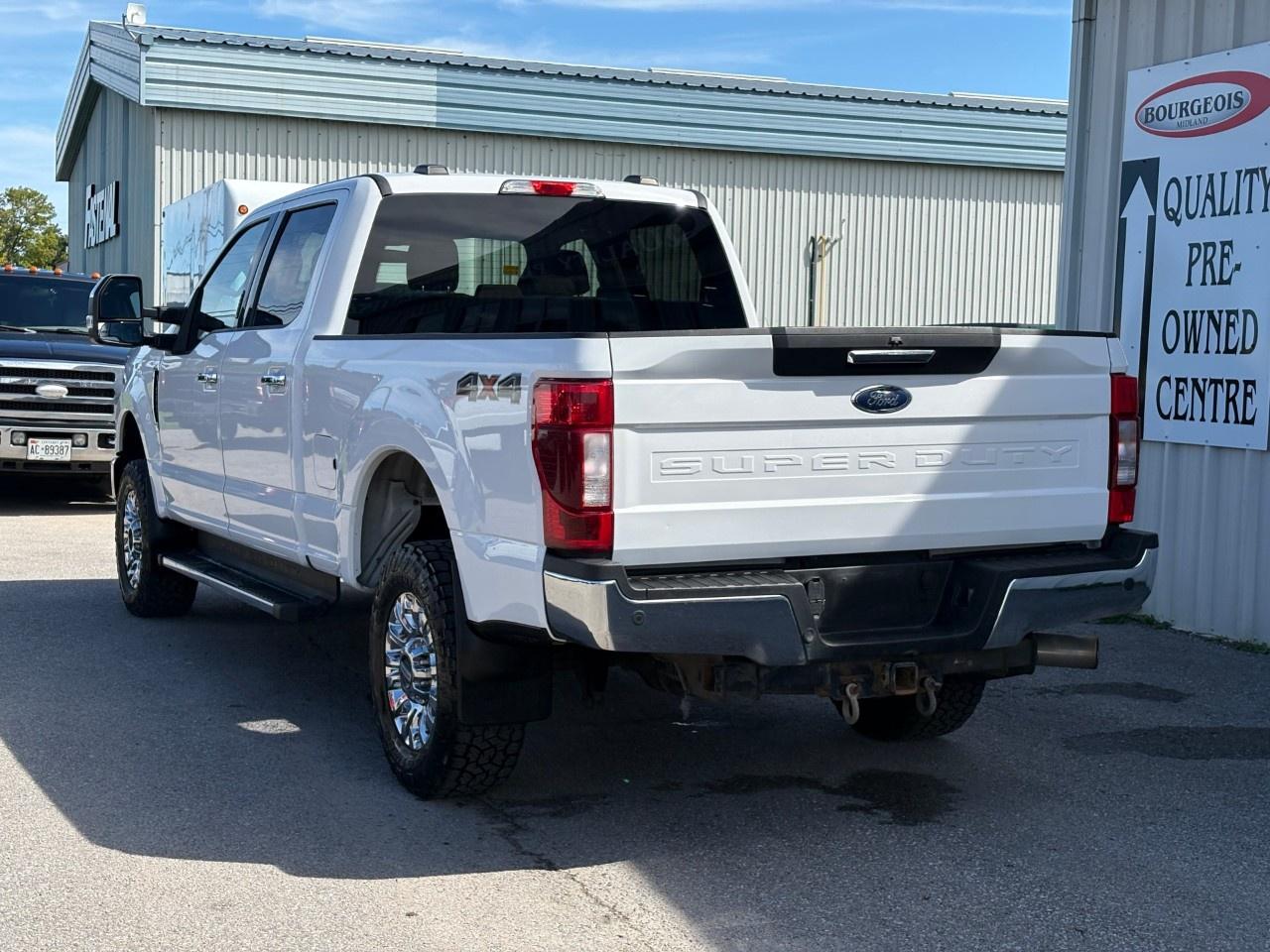 2022 Ford F-250 Super Duty SRW XLT 4WD CREW CAB 6.75' BOX Photo