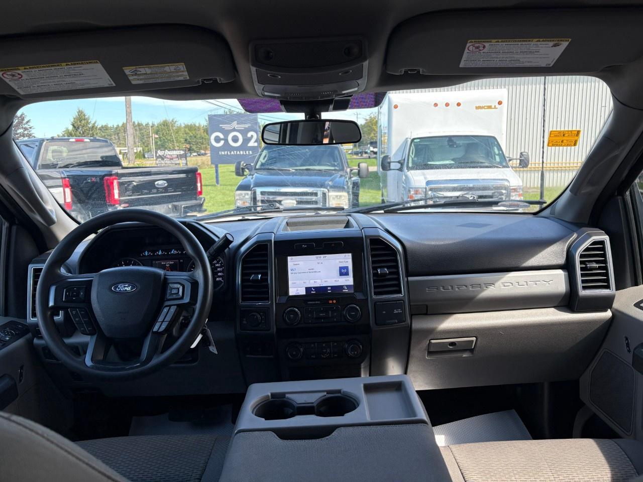 2022 Ford F-250 Super Duty SRW XLT 4WD CREW CAB 6.75' BOX Photo