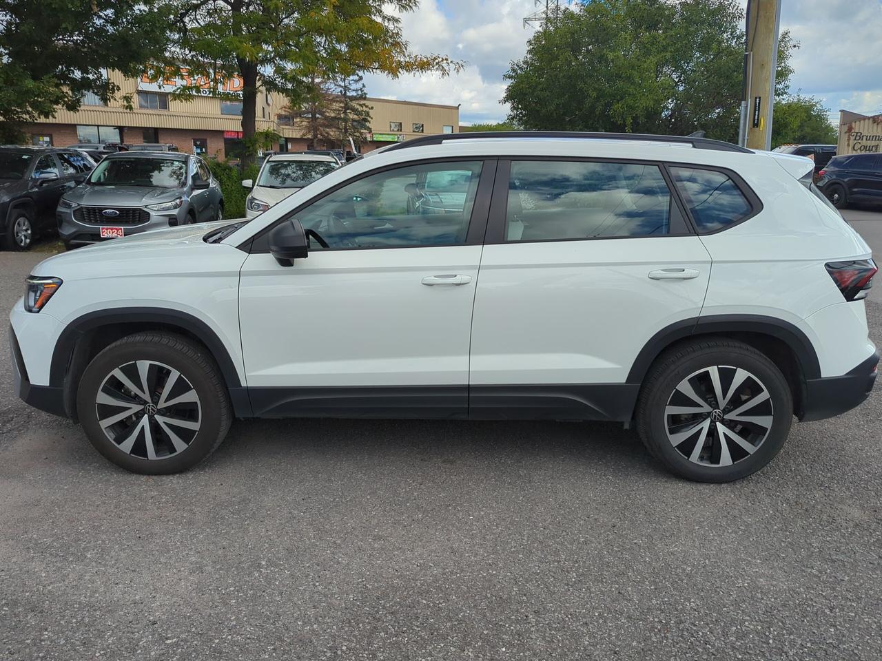 2025 Volkswagen Taos Trendline