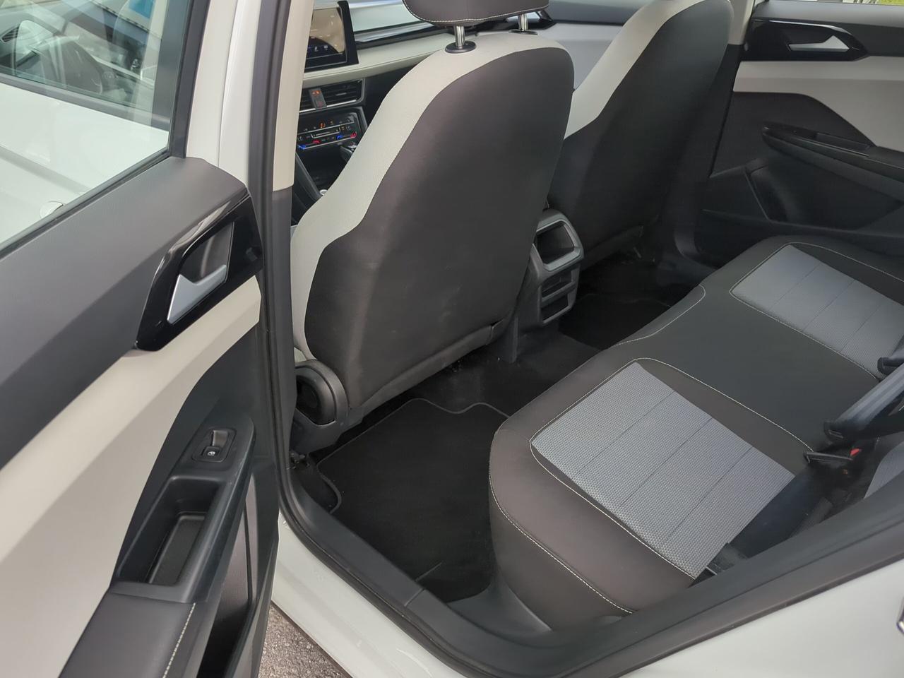 2025 Volkswagen Taos Trendline